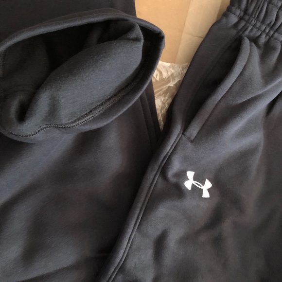New Under Armour Boys Hustle Fleece Pant Sz:L - Picture 9 of 10